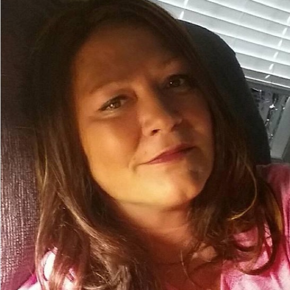 Meet your Posher, Allie - Picture 15 of 16